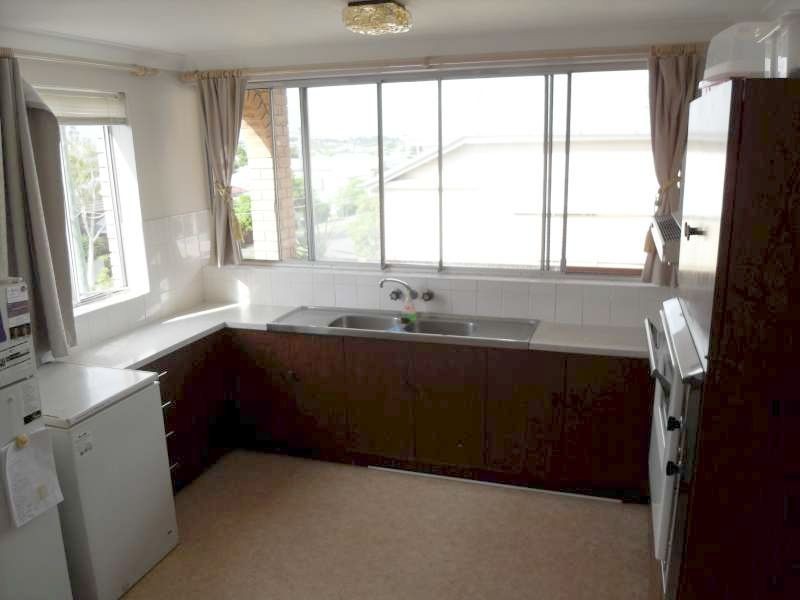 1/31 Ninth Avenue, Coorparoo QLD 4151