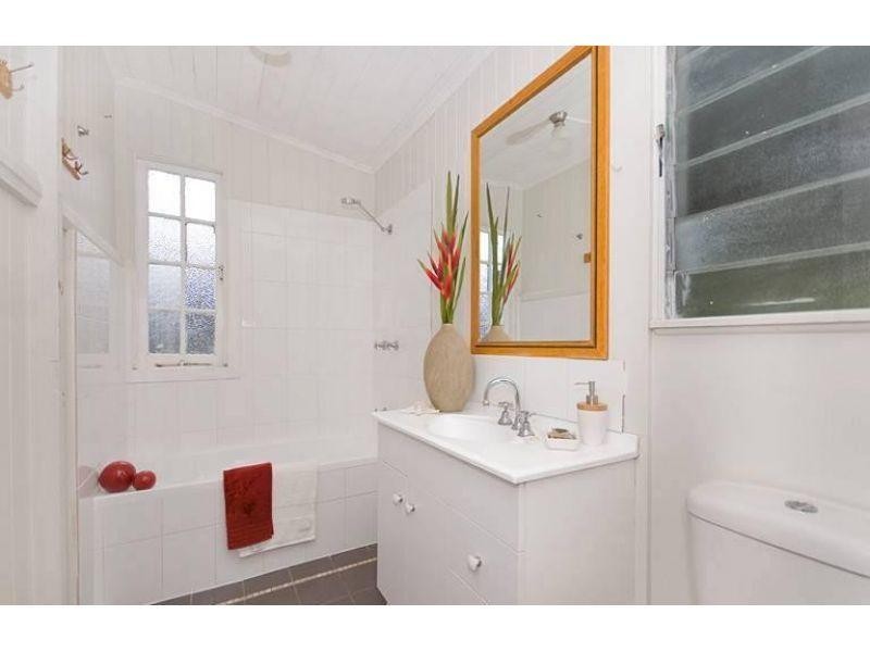 29 Hetherington Street, Herston QLD 4006