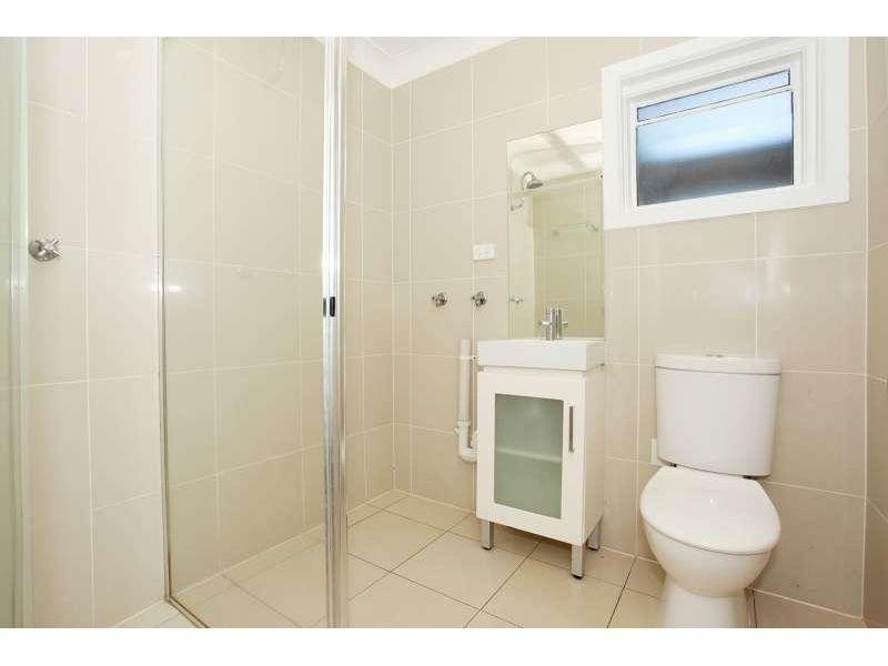 2/1 Arthur Terrace, Red Hill QLD 4059