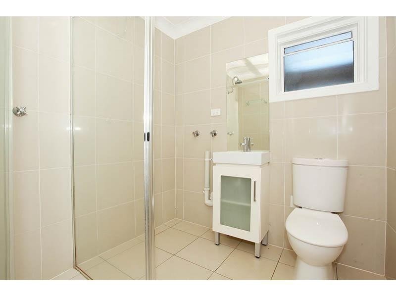 2/1 Arthur Terrace, Red Hill QLD 4059