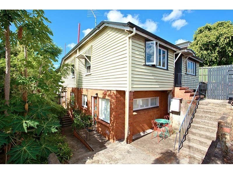 2/1 Arthur Terrace, Red Hill QLD 4059