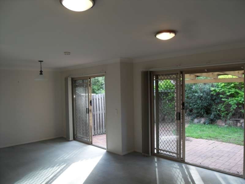 61/360 Simpsons Road, Bardon QLD 4065
