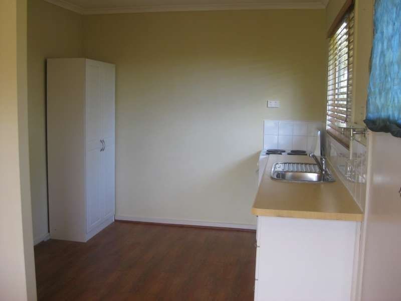 6 Shield Street, Kallangur QLD 4503