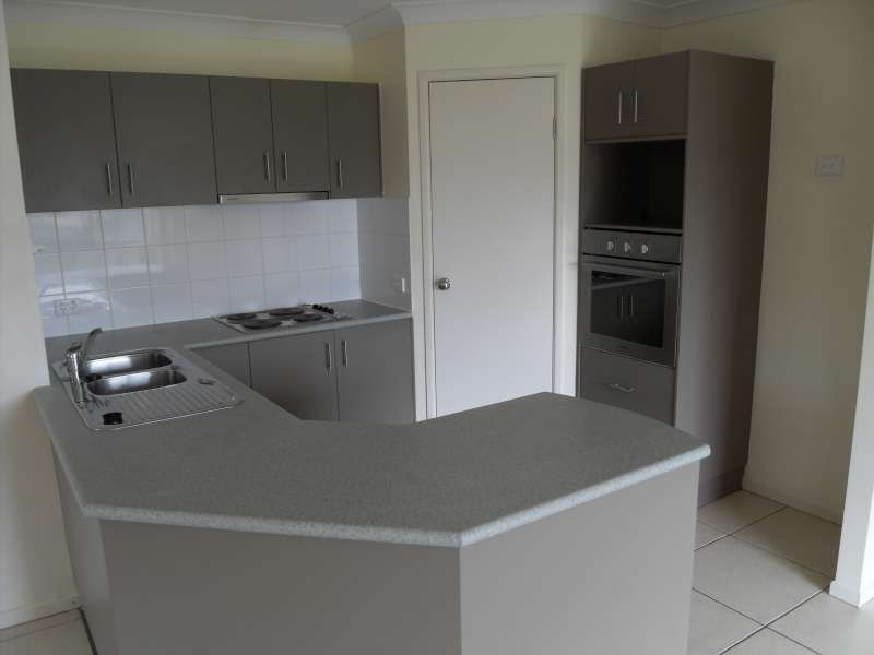1 Moroney Court, Goodna QLD 4300