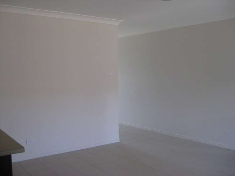 1, 103 Allison Drive, Kallangur QLD 4503