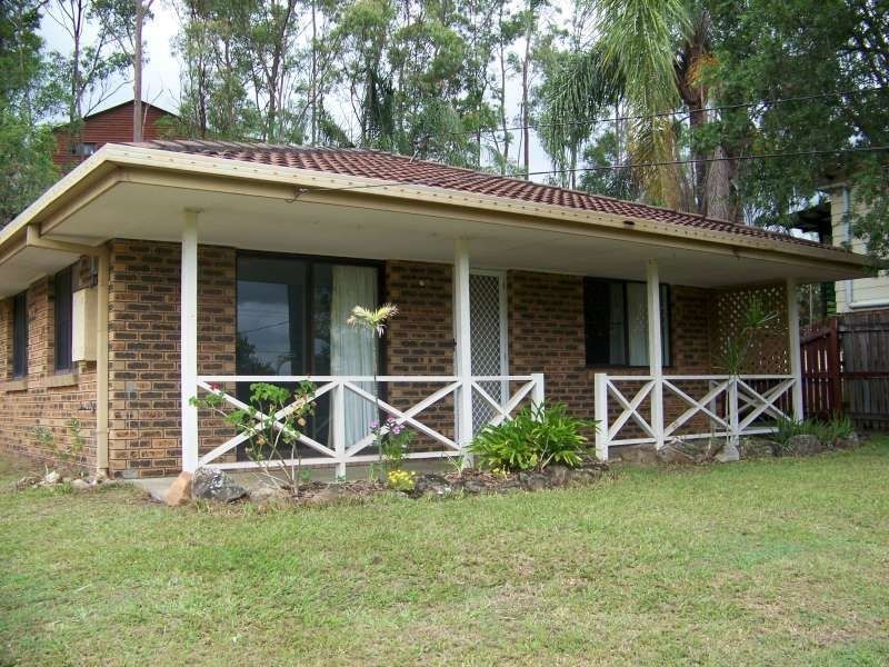 24 Teenan Street, Ferny Hills QLD 4055