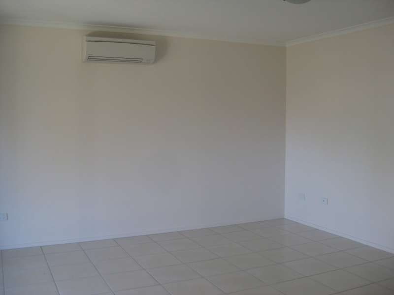 2/21 Bishop Court, Lawnton QLD 4501