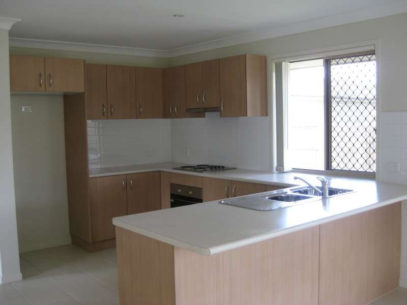 5 Shields Court, Morayfield QLD 4506