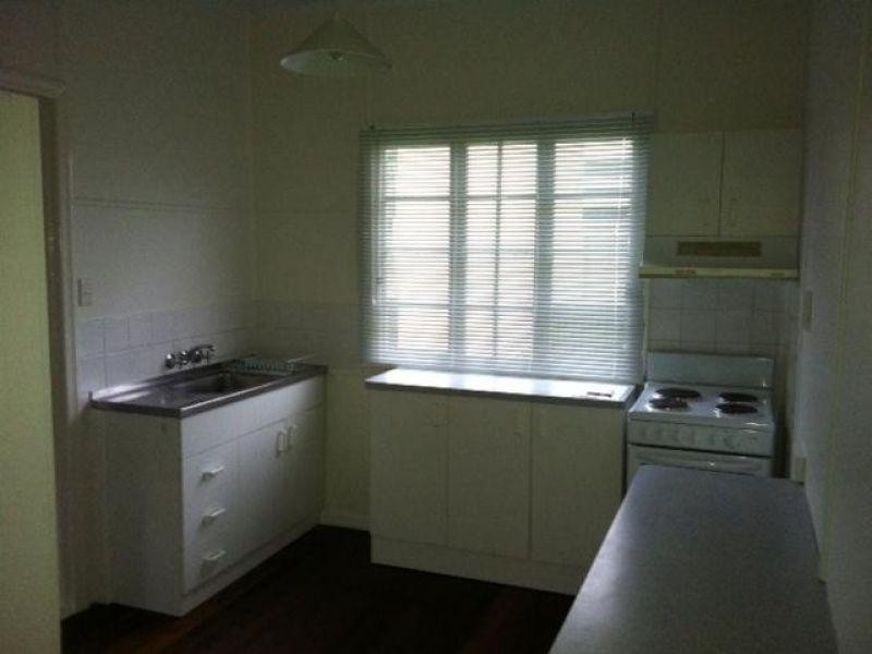 20 Calston Street, Oxley QLD 4075