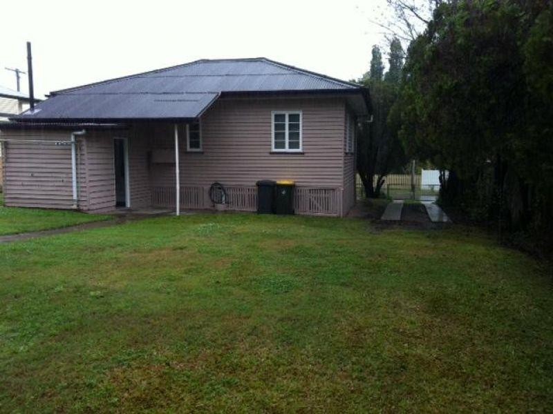 20 Calston Street, Oxley QLD 4075