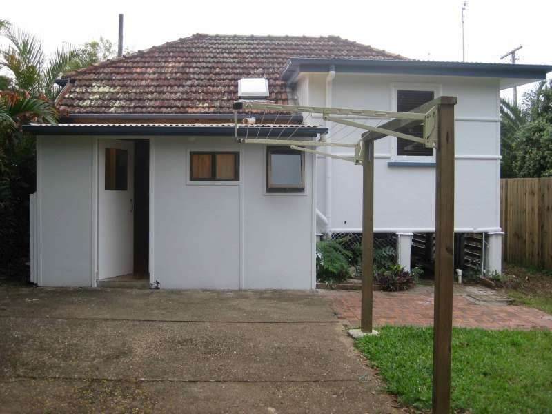 29 Westbrook Street, Woody Point QLD 4019