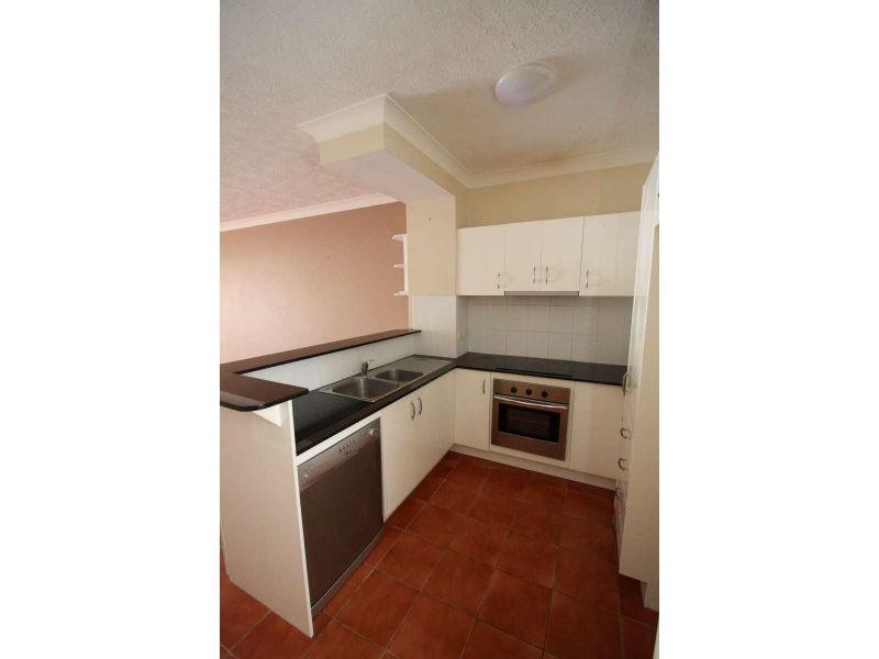 1/78 Berrima Street, Wynnum QLD 4178