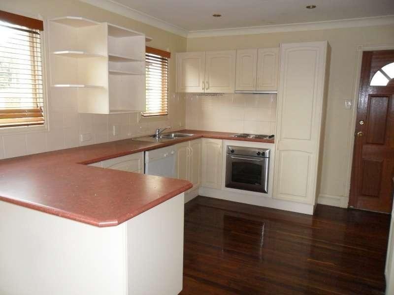 366 Nursery Road, Holland Park QLD 4121