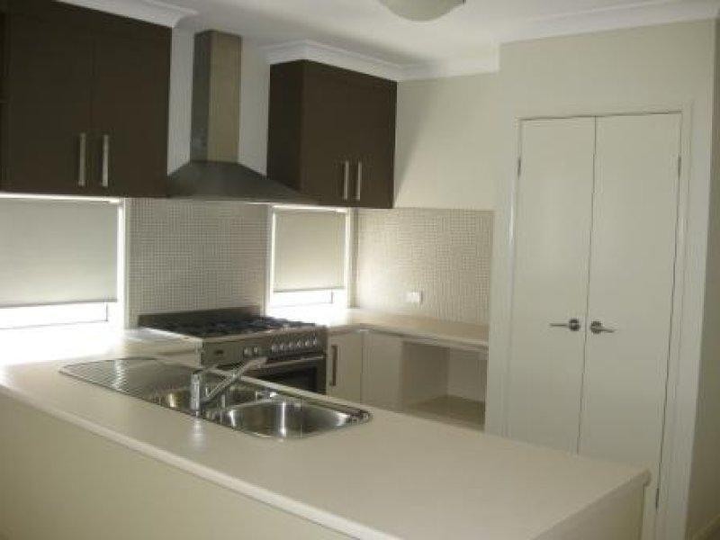 29 Parklane Road, Victoria Point QLD 4165