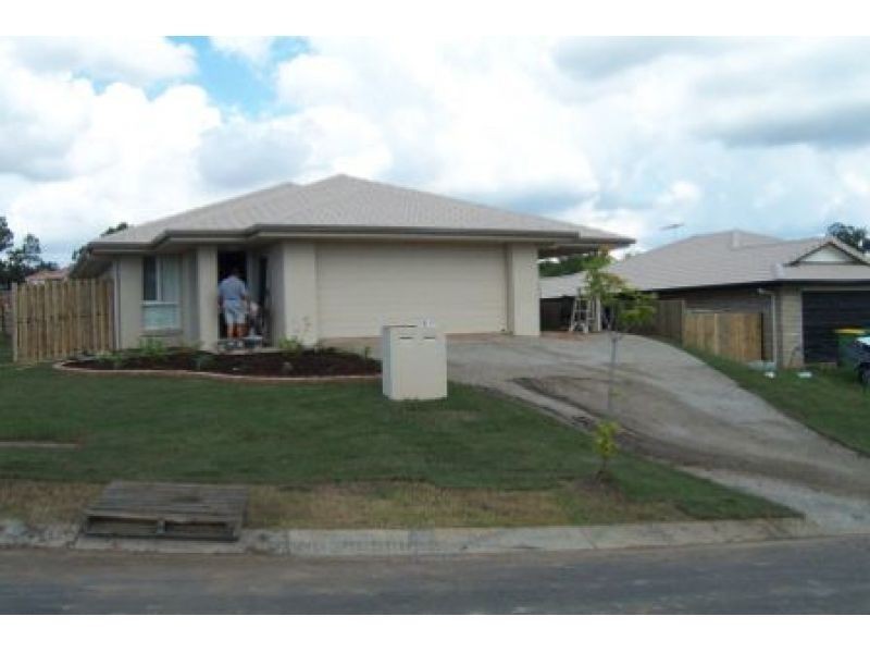 1, 17 Burns Parade, Kallangur QLD 4503