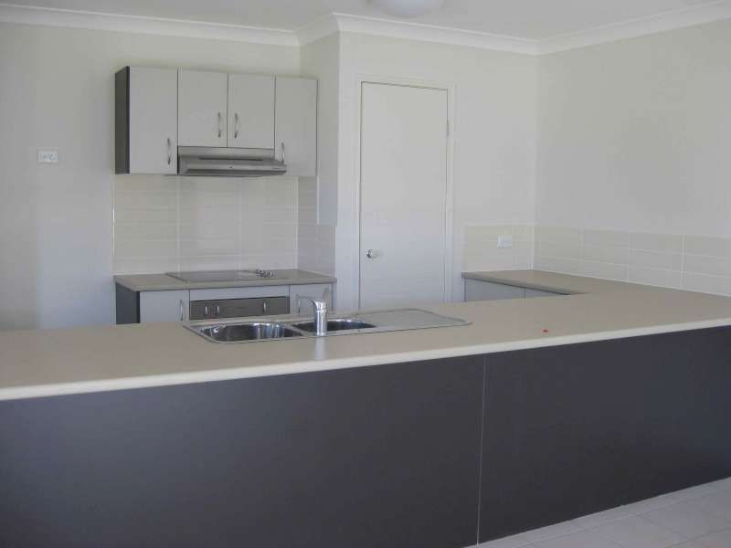 1/1 Barramundi Court, Warner QLD 4500