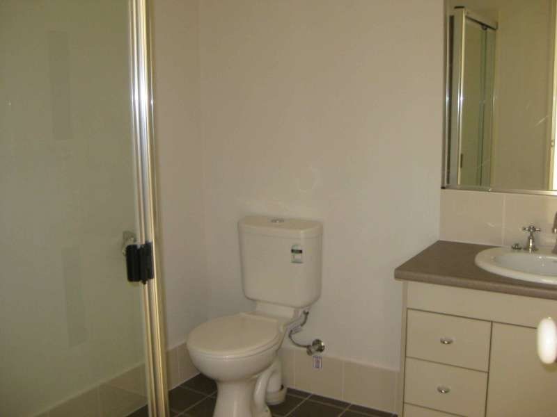 2/1 Barramundi Court, Warner QLD 4500