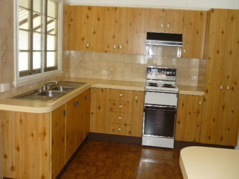 12 Essie Street, Tarragindi QLD 4121