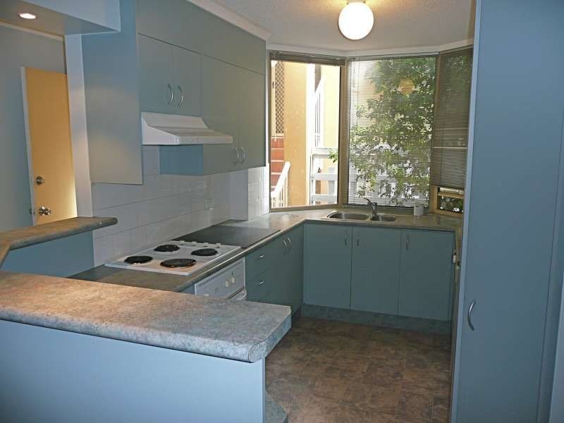 5/15 Clarence Road, Indooroopilly QLD 4068