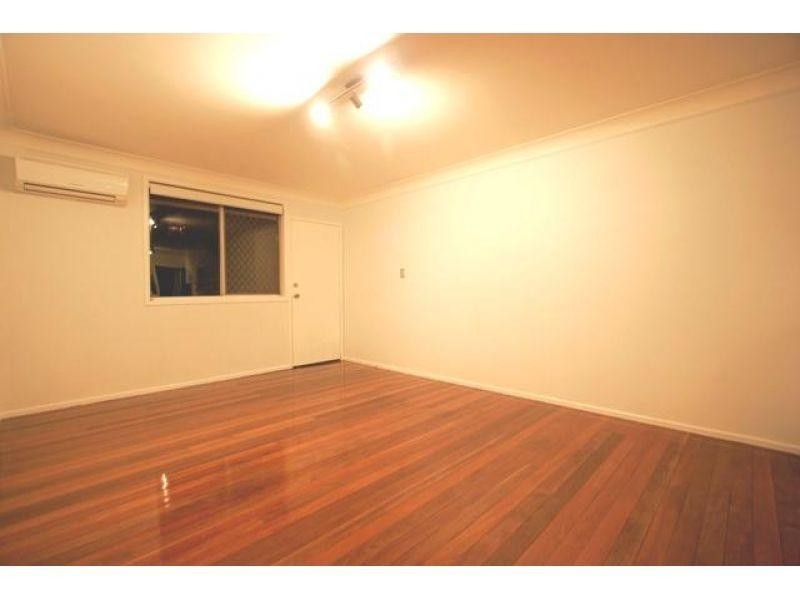 2/5 Bedford Street, Gordon Park QLD 4031