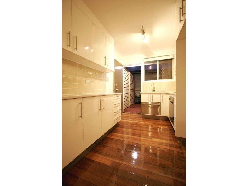 2/5 Bedford Street, Gordon Park QLD 4031
