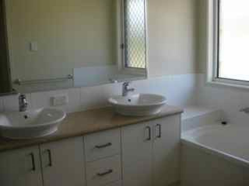 15 Koala Drive, Morayfield QLD 4506
