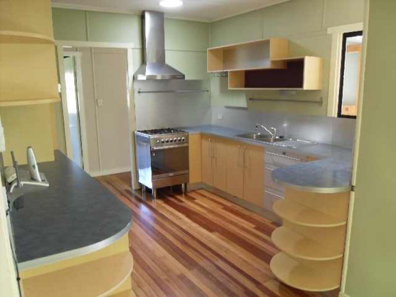 72 Sunshine Avenue, Tarragindi QLD 4121