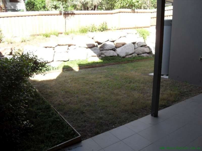 8/276 Pine Mountain Road, Carina Heights QLD 4152