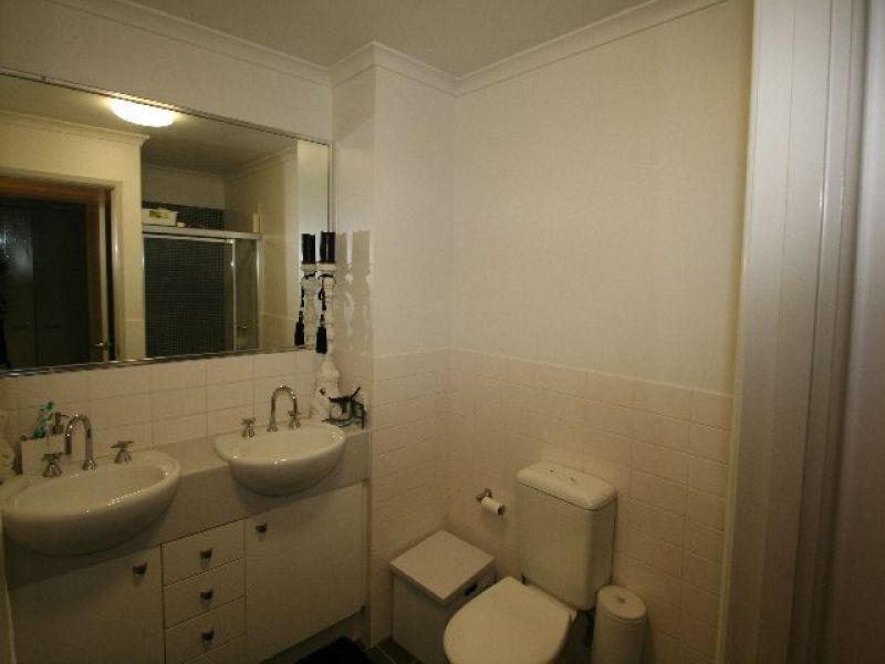 48/11-15 Kitchener Street, Coorparoo QLD 4151