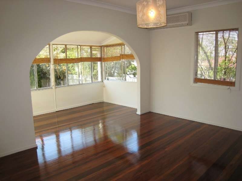 90 Bolton Road, Eight Mile Plains QLD 4113