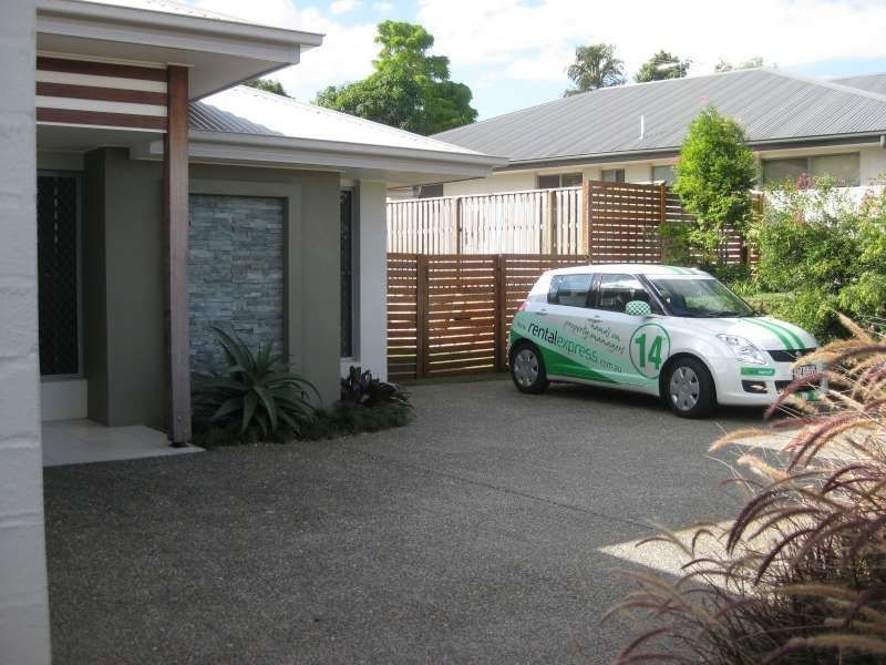 6 Caper White Court, Kallangur QLD 4503