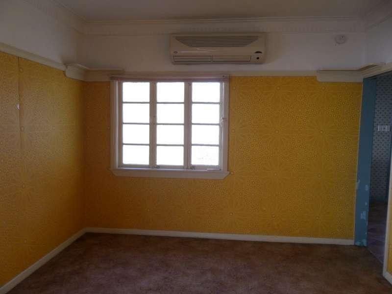 3 Henderson Street, Camp Hill QLD 4152