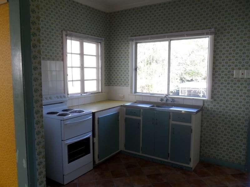 3 Henderson Street, Camp Hill QLD 4152