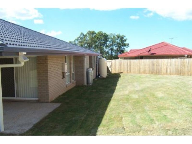 1/17 Tylah Street, Kallangur QLD 4503