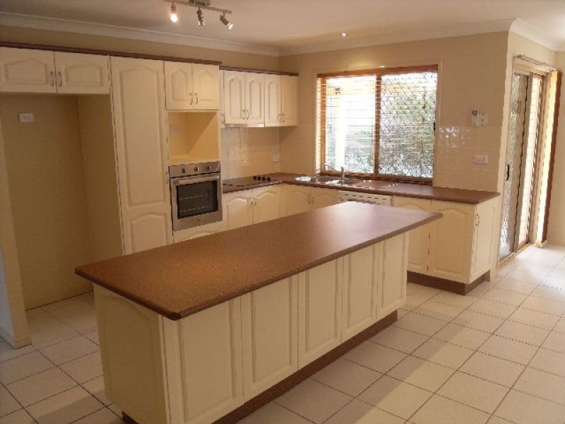 11 Caper Close, Springfield Lakes QLD 4300