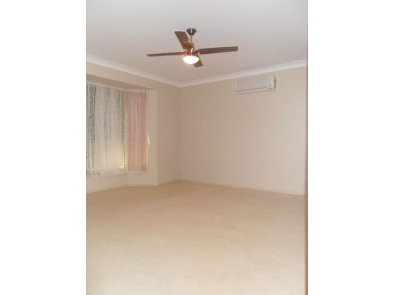 11 Caper Close, Springfield Lakes QLD 4300