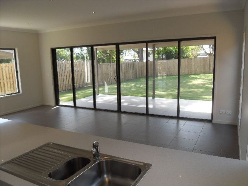 102 Lumley Road, Upper Mount Gravatt QLD 4122