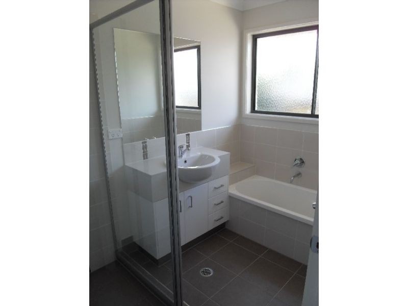 102 Lumley Road, Upper Mount Gravatt QLD 4122