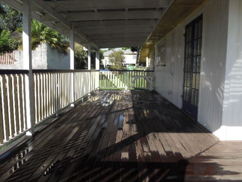 12 Radius Street, Wynnum West QLD 4178