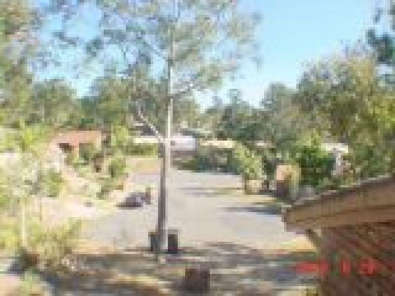 6 Keil Place, Chapel Hill QLD 4069