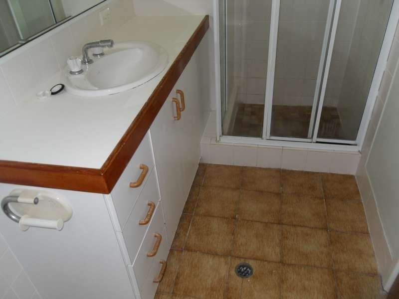 6 Keil Place, Chapel Hill QLD 4069