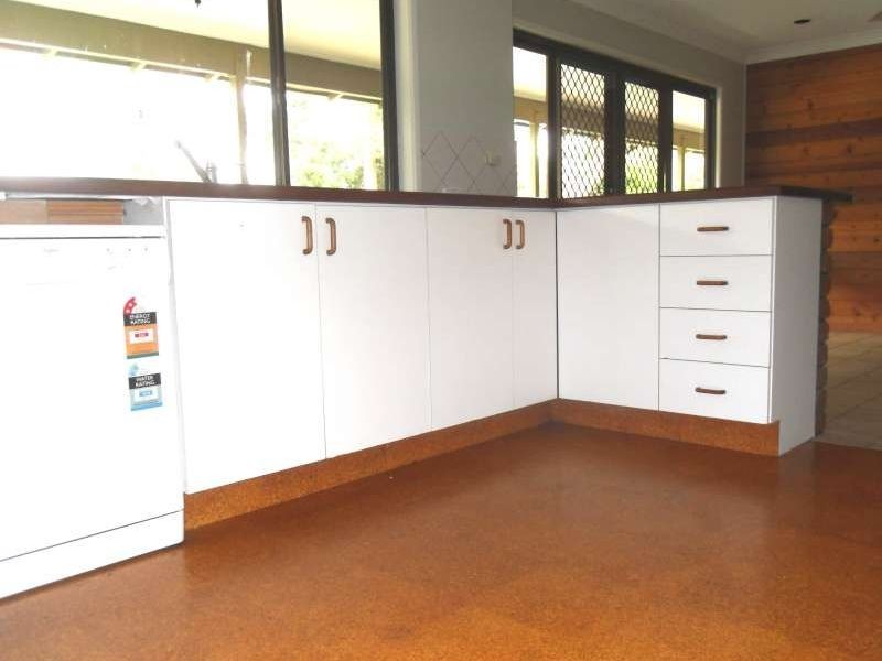 6 Keil Place, Chapel Hill QLD 4069