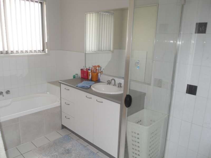 23 Sunset Place, Mcdowall QLD 4053