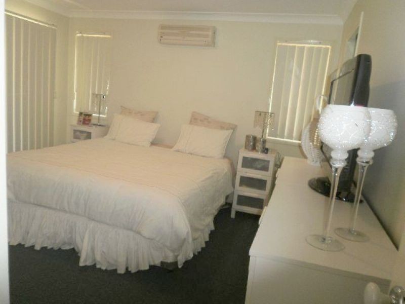 7 Daphne Place, Wakerley QLD 4154