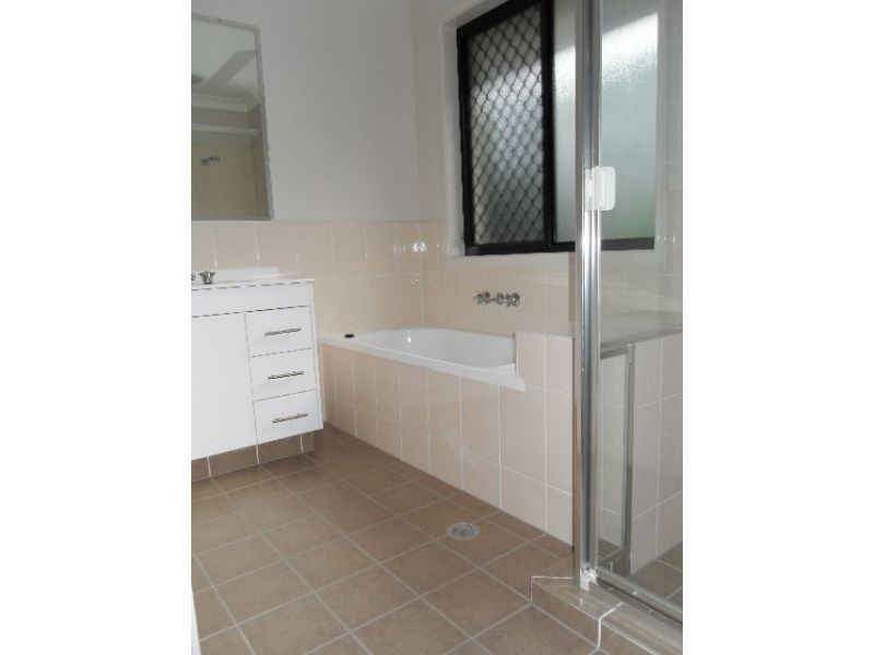 196 Benhiam Street, Calamvale QLD 4116