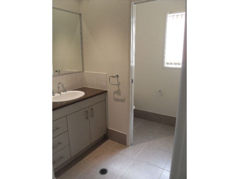 28 Killarney Avenue, Manly West QLD 4179