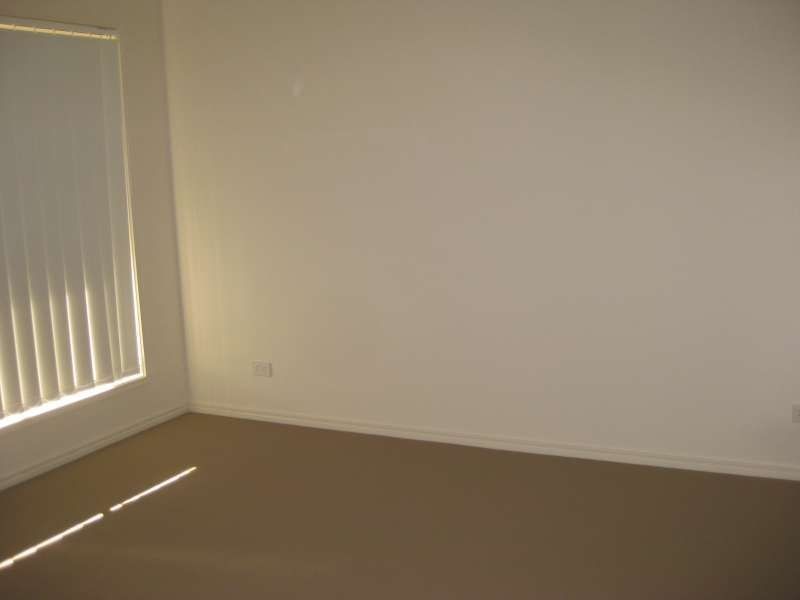 2/16 Grandview Parade, Griffin QLD 4503