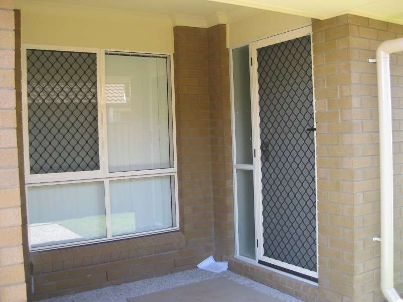 2/16 Grandview Parade, Griffin QLD 4503