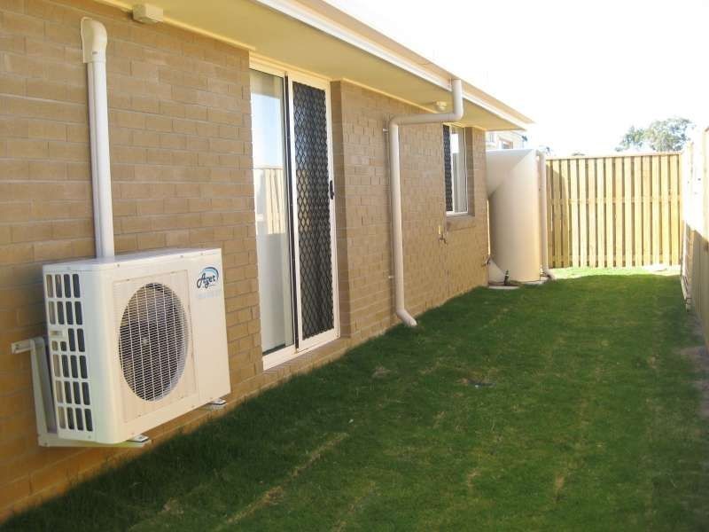 2/16 Grandview Parade, Griffin QLD 4503