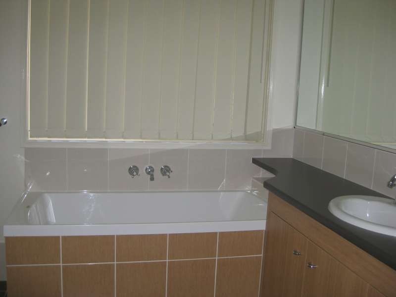 1/12 Grandview Parade, Griffin QLD 4503